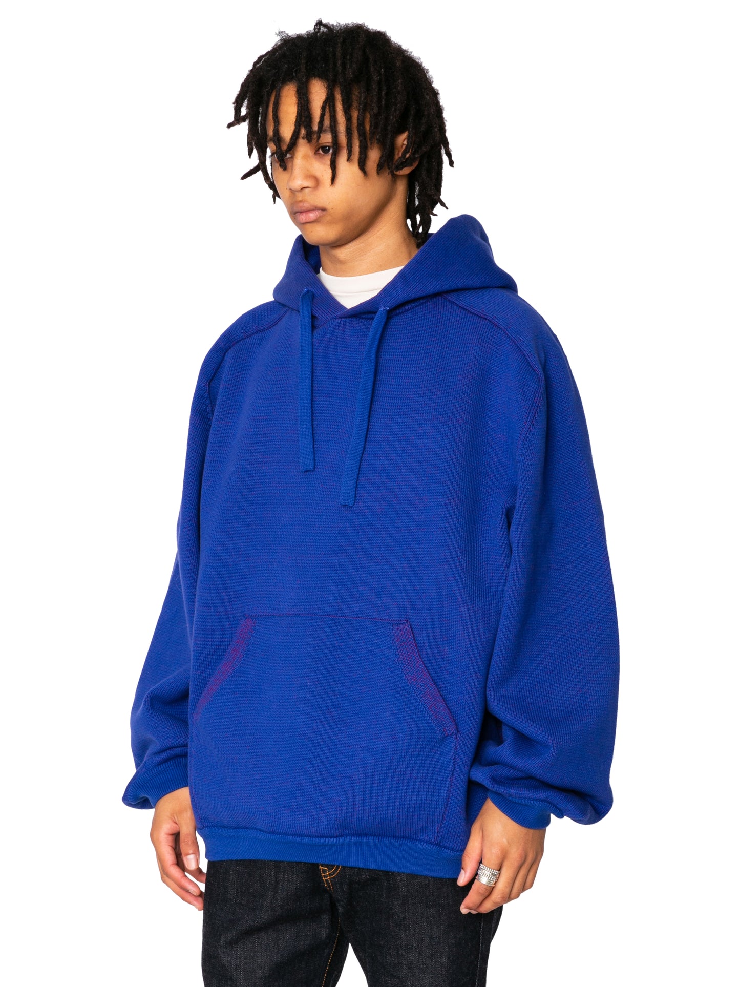 RESEARCHED HOODED SWEATER
/ C.YARN / PLATING STITCH