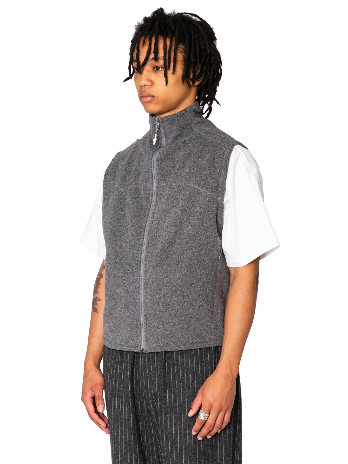 ORGANIZED ZIP VEST/ PE.MICRO FLEECE