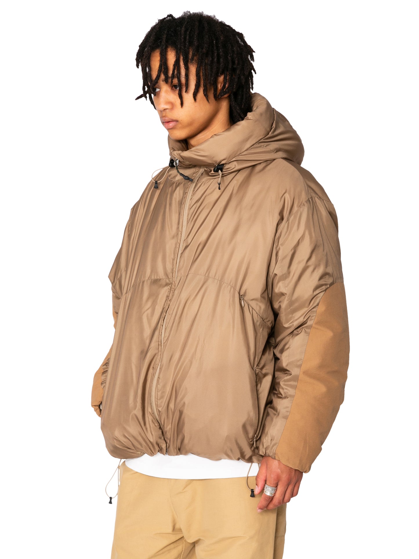 ORGANIZED HOODED PUFF BLOUSON/ PE.ECO RIPSTOP / SORONA DUPONT