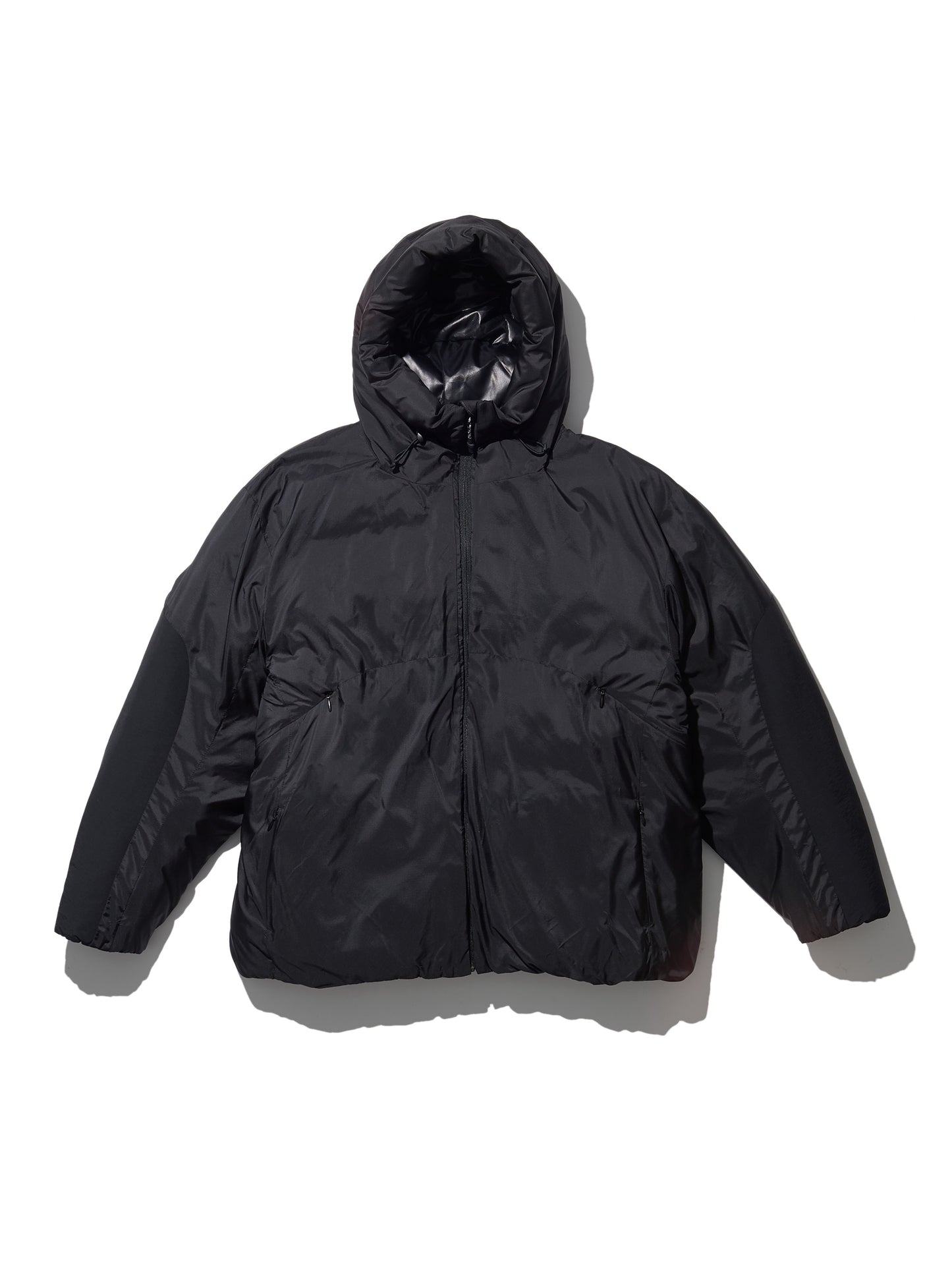 ORGANIZED HOODED PUFF BLOUSON/ PE.ECO RIPSTOP / SORONA DUPONT