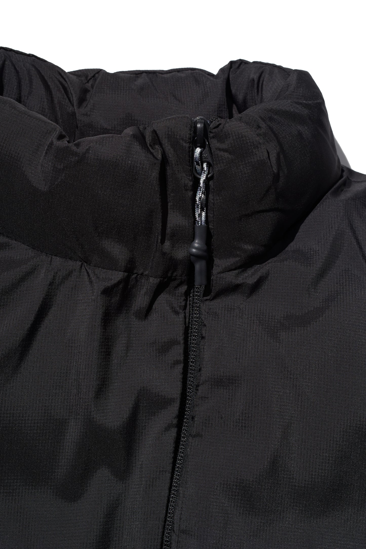 ORGANIZED PUFF VEST/ PE.ECO RIPSTOP / SORONA DUPONT