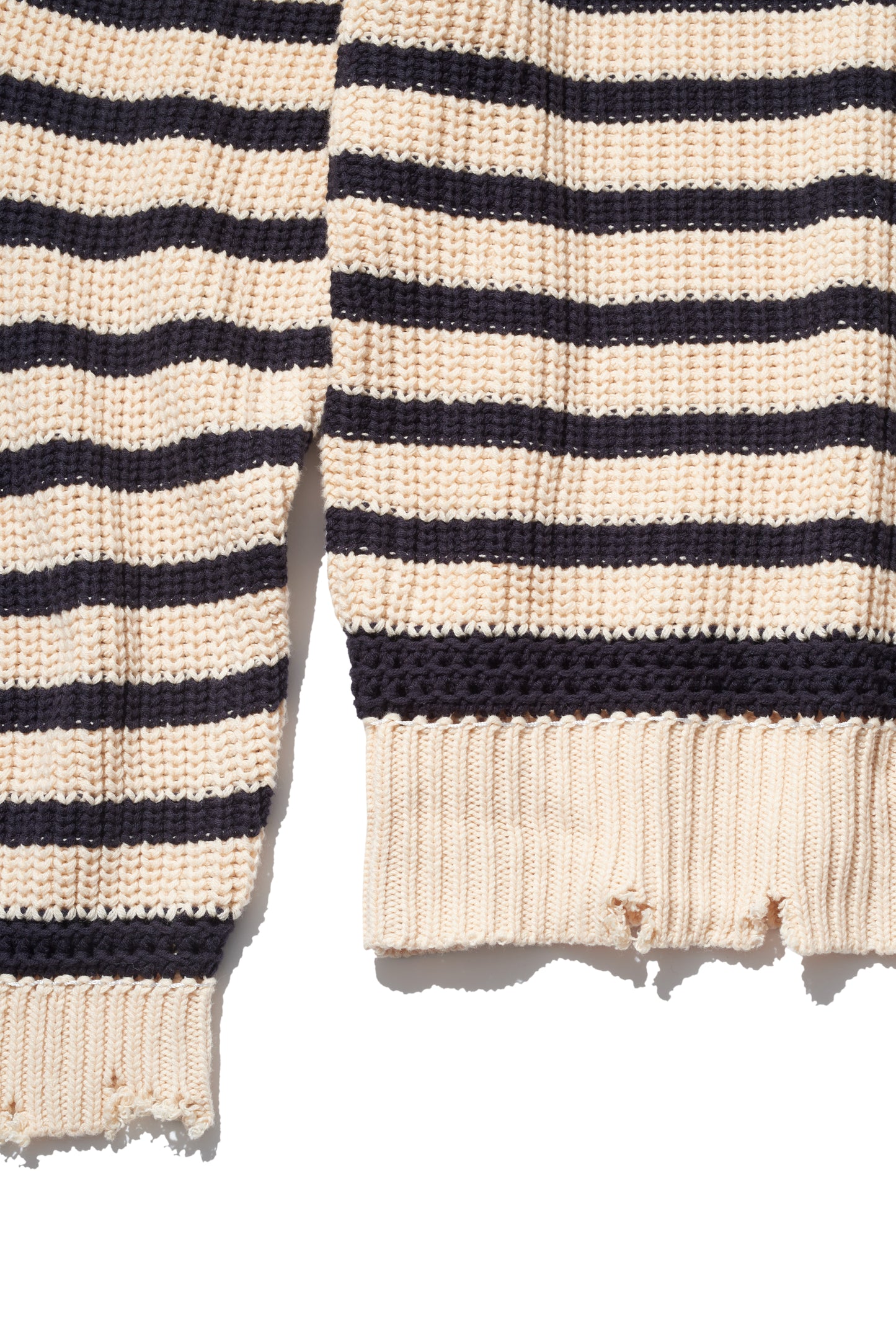 ORGANIZED CREW NECK SWEATER
/ C ,A YARN / BORDER