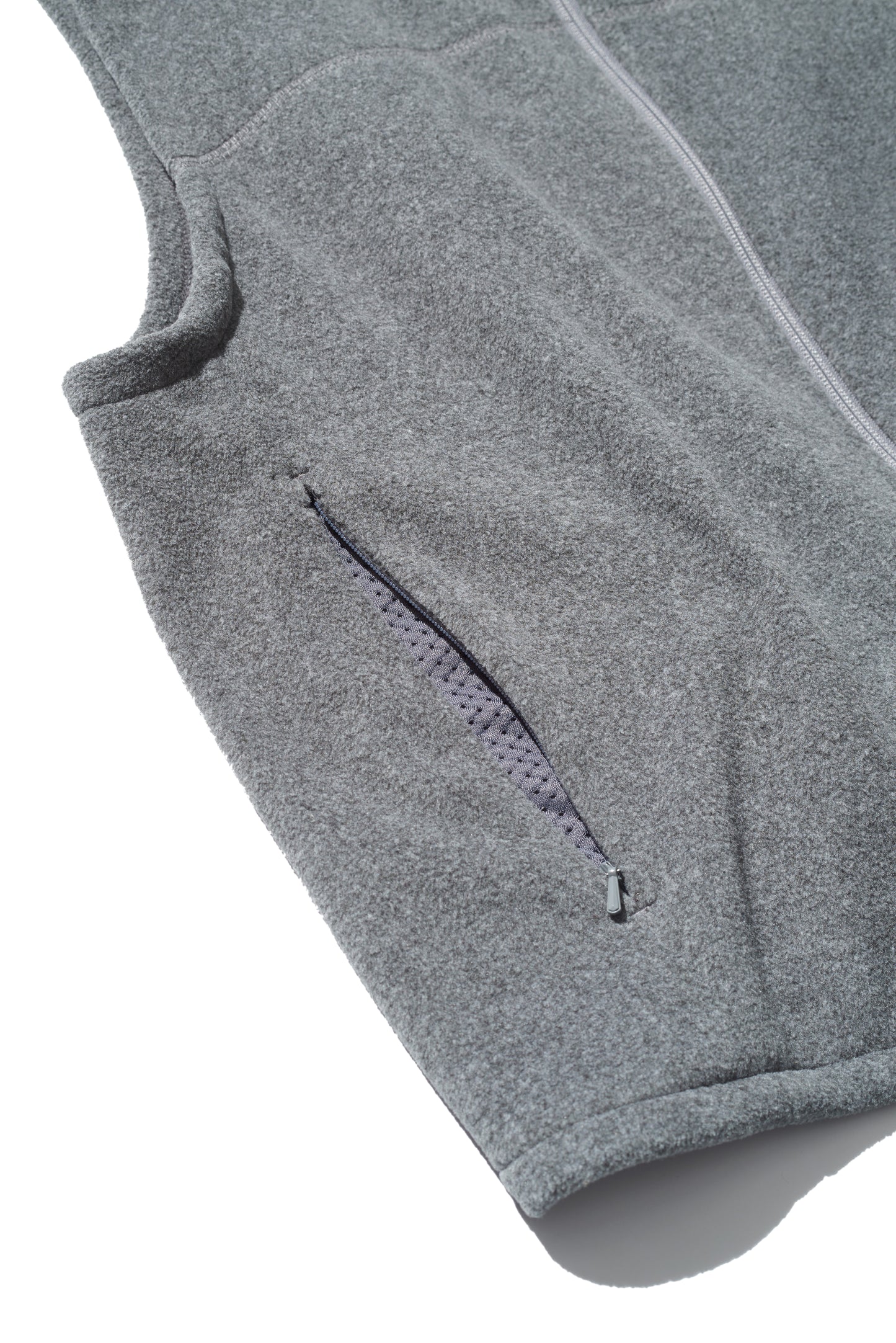 ORGANIZED ZIP VEST/ PE.MICRO FLEECE