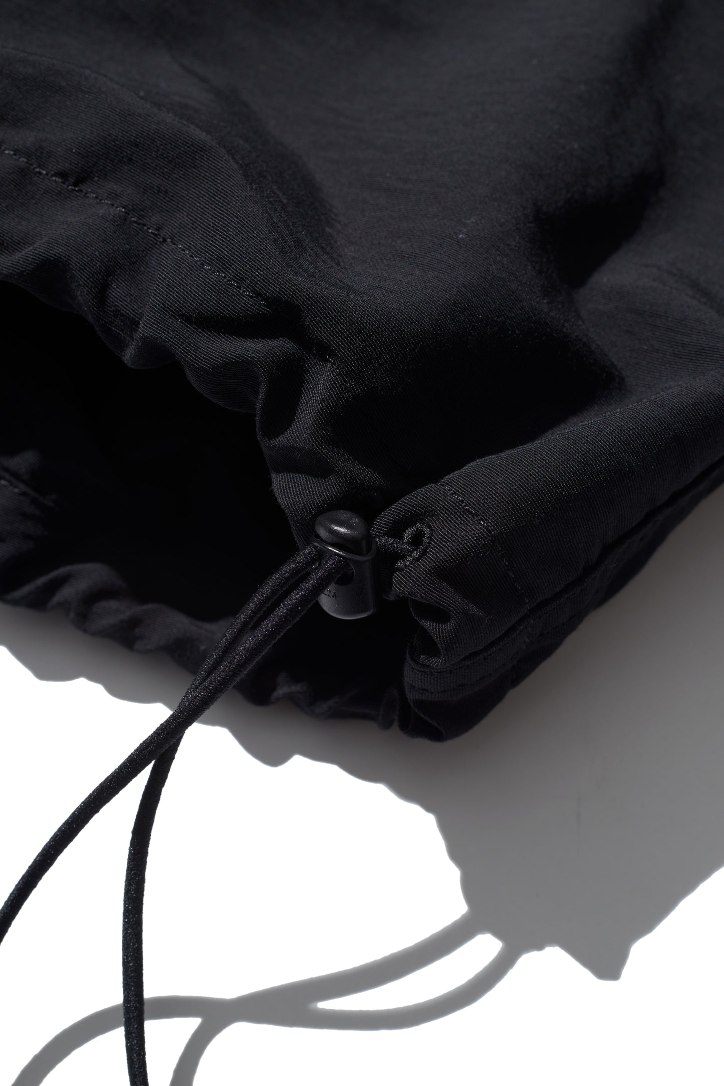 ORGANIZED ANORACK/ ECO NYLON
