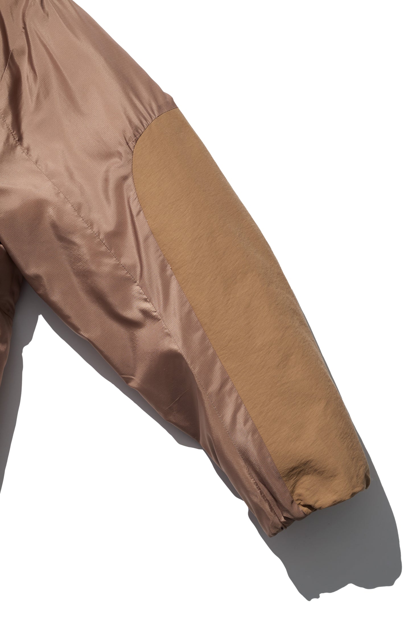 ORGANIZED HOODED PUFF BLOUSON/ PE.ECO RIPSTOP / SORONA DUPONT