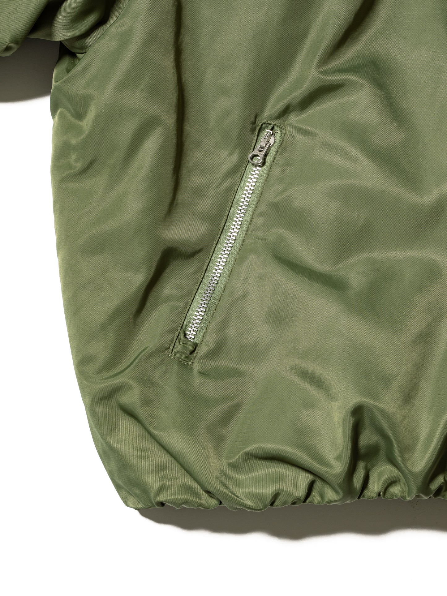 RESEARCHED PADDED BLOUSON / NYLON SATIN