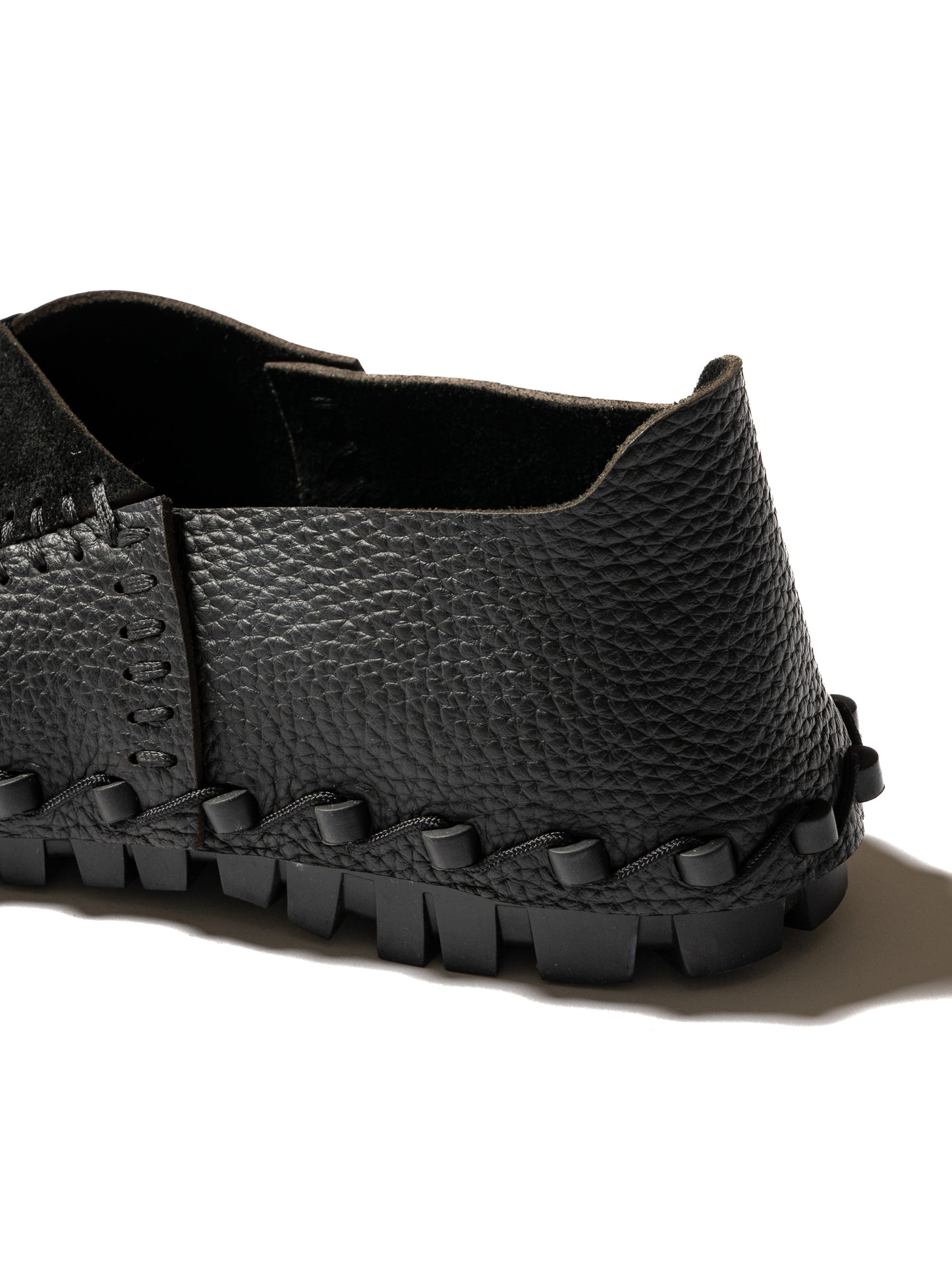 RESEARCHED SHOES / COW LEATHER × Tomo&Co