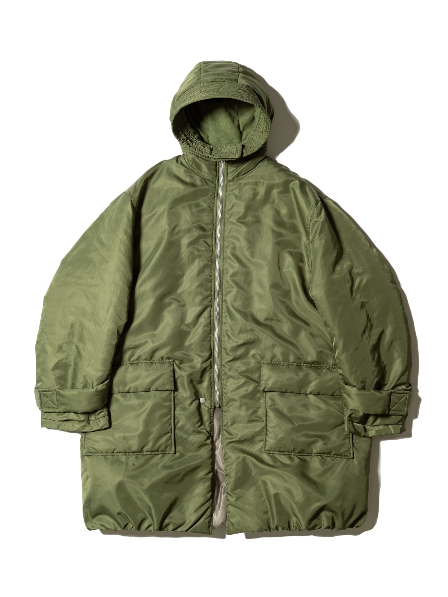 RESEARCHED PADDED COAT / NYLON SATIN