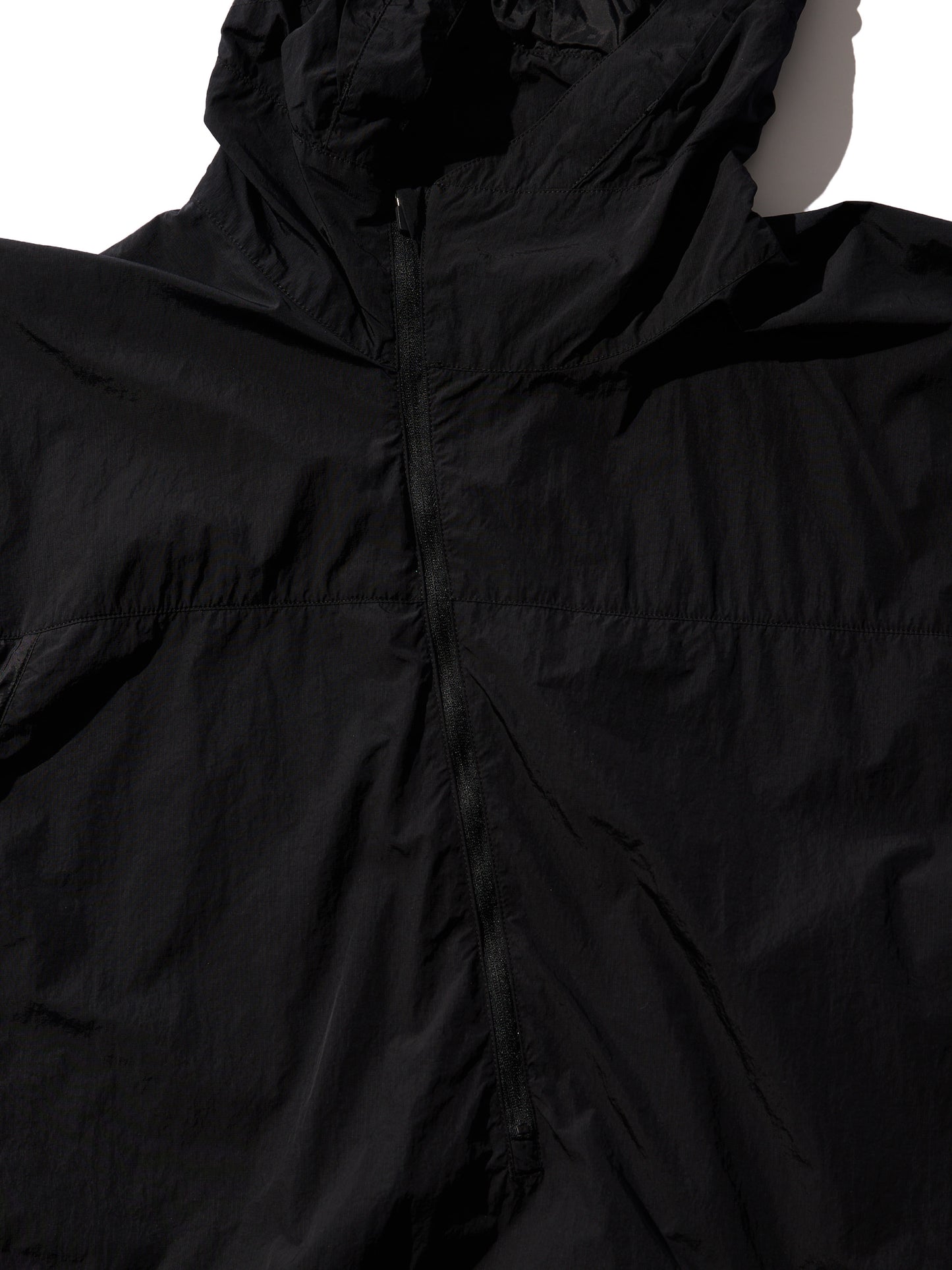 ORGANIZED HOODED PULLOVER / RIPSTOP NYLON