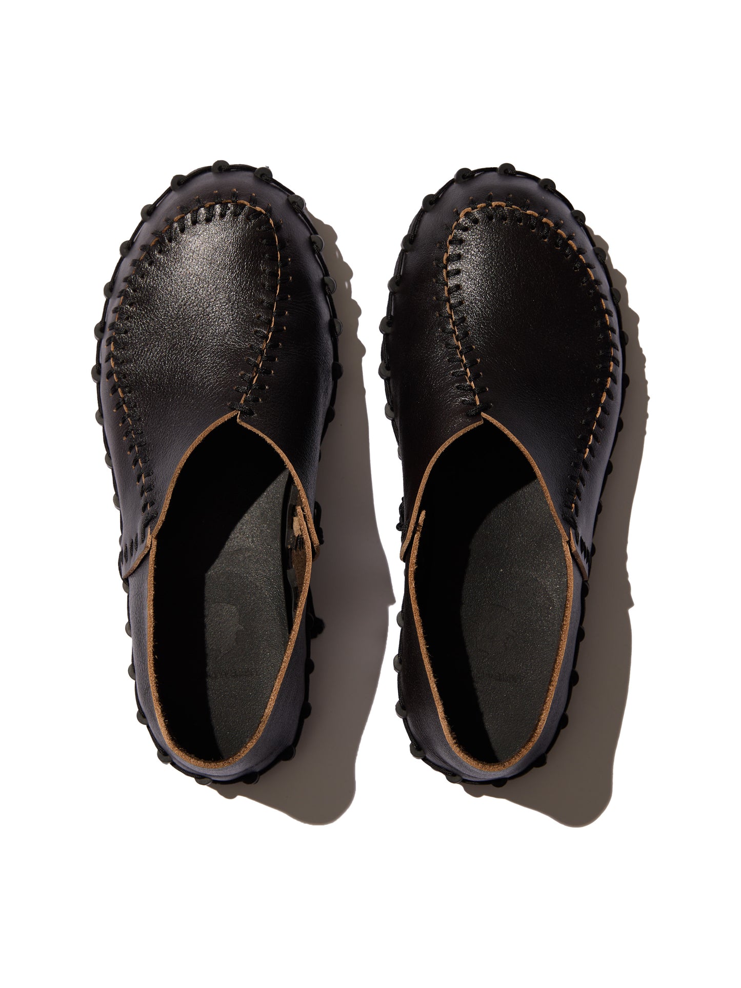 RESEARCHED SHOES / COW LEATHER × Tomo&Co