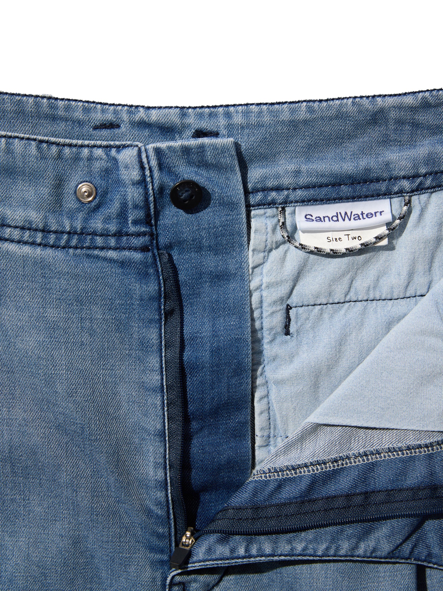 RESEARCHED TUCK SHORTS / COTTON 8.5 oz DENIM