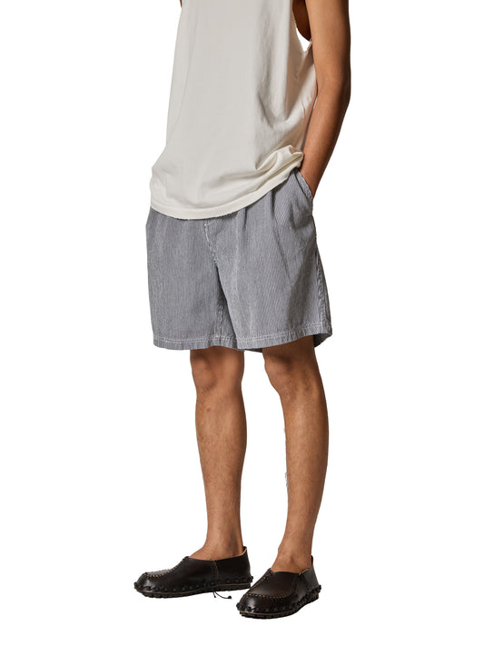 RESEARCHED TUCK SHORTS / COTTON HICKORY STRIPE