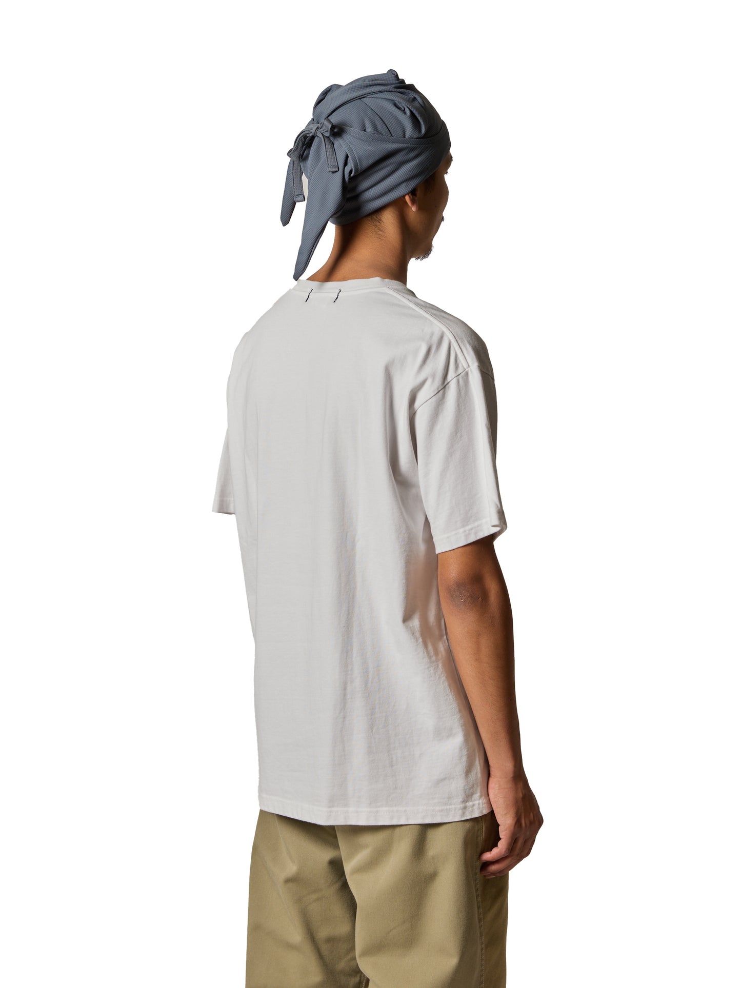 "LOVE SOUNDS" TEE× Knuu®
