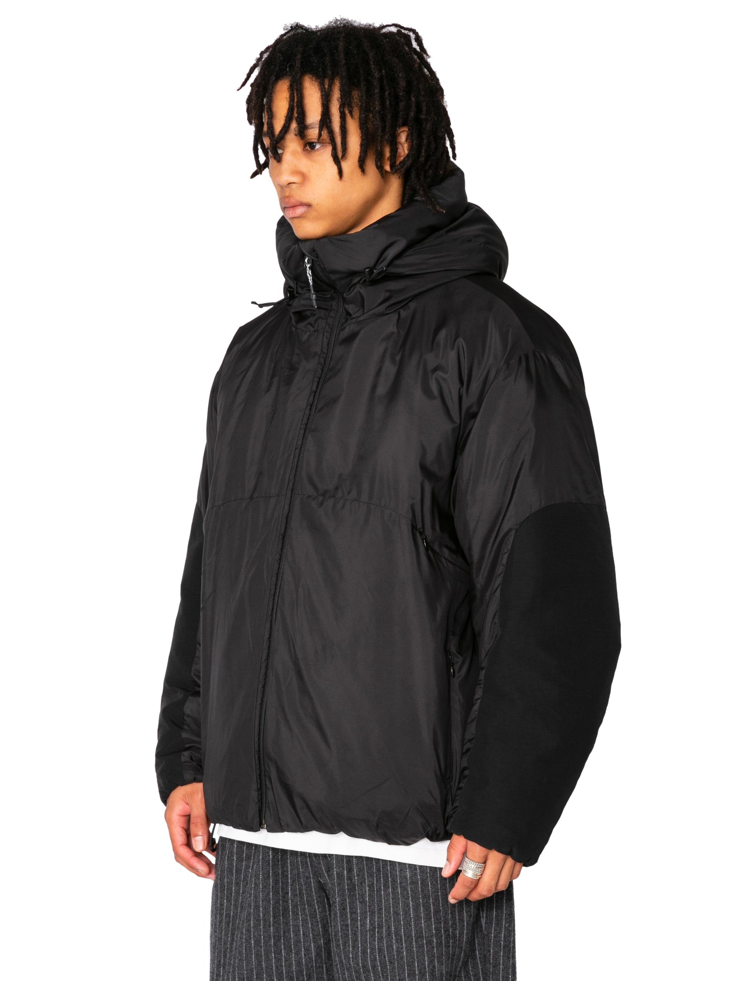 ORGANIZED HOODED PUFF BLOUSON/ PE.ECO RIPSTOP / SORONA DUPONT
