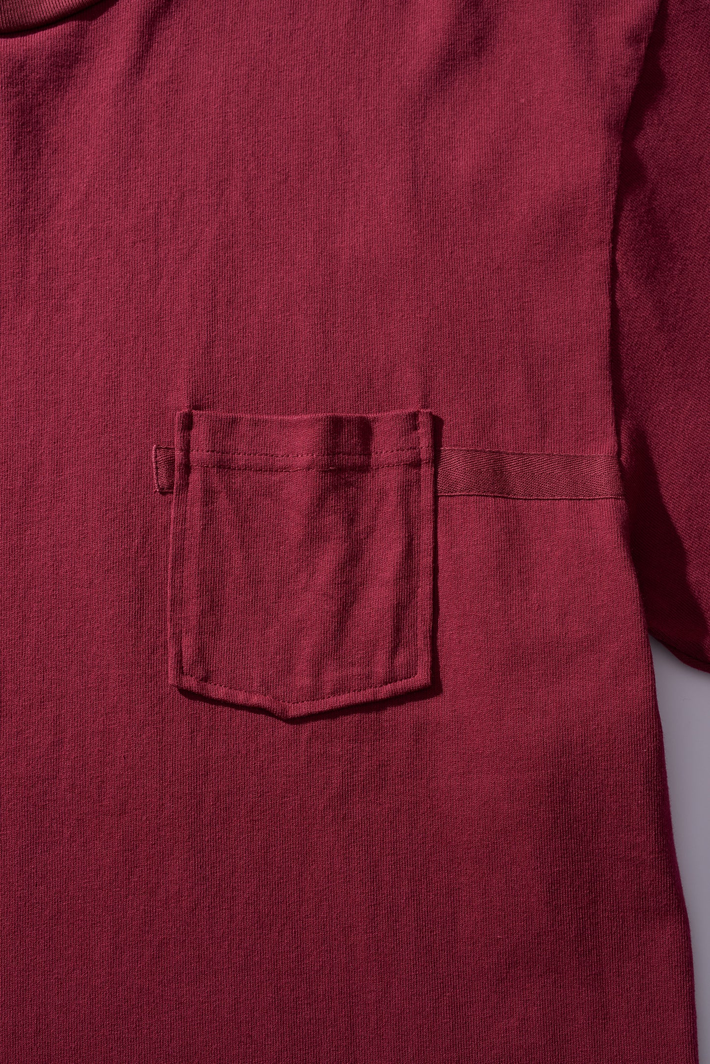 RESEARCHED POCKET TEE SS/ 10.5 oz C.JERSEY