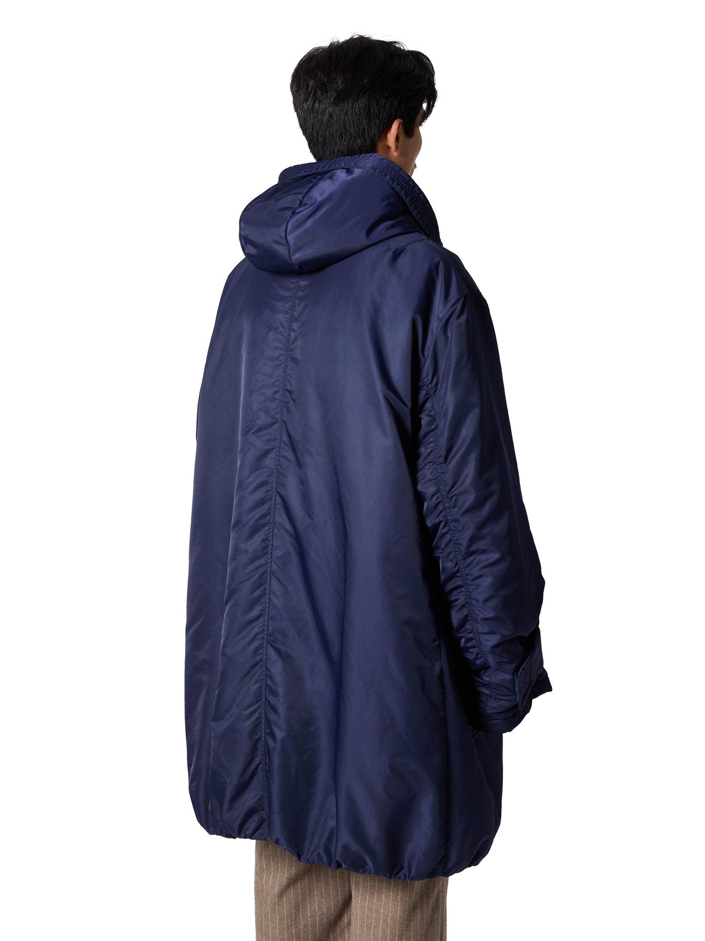 RESEARCHED PADDED COAT / NYLON SATIN