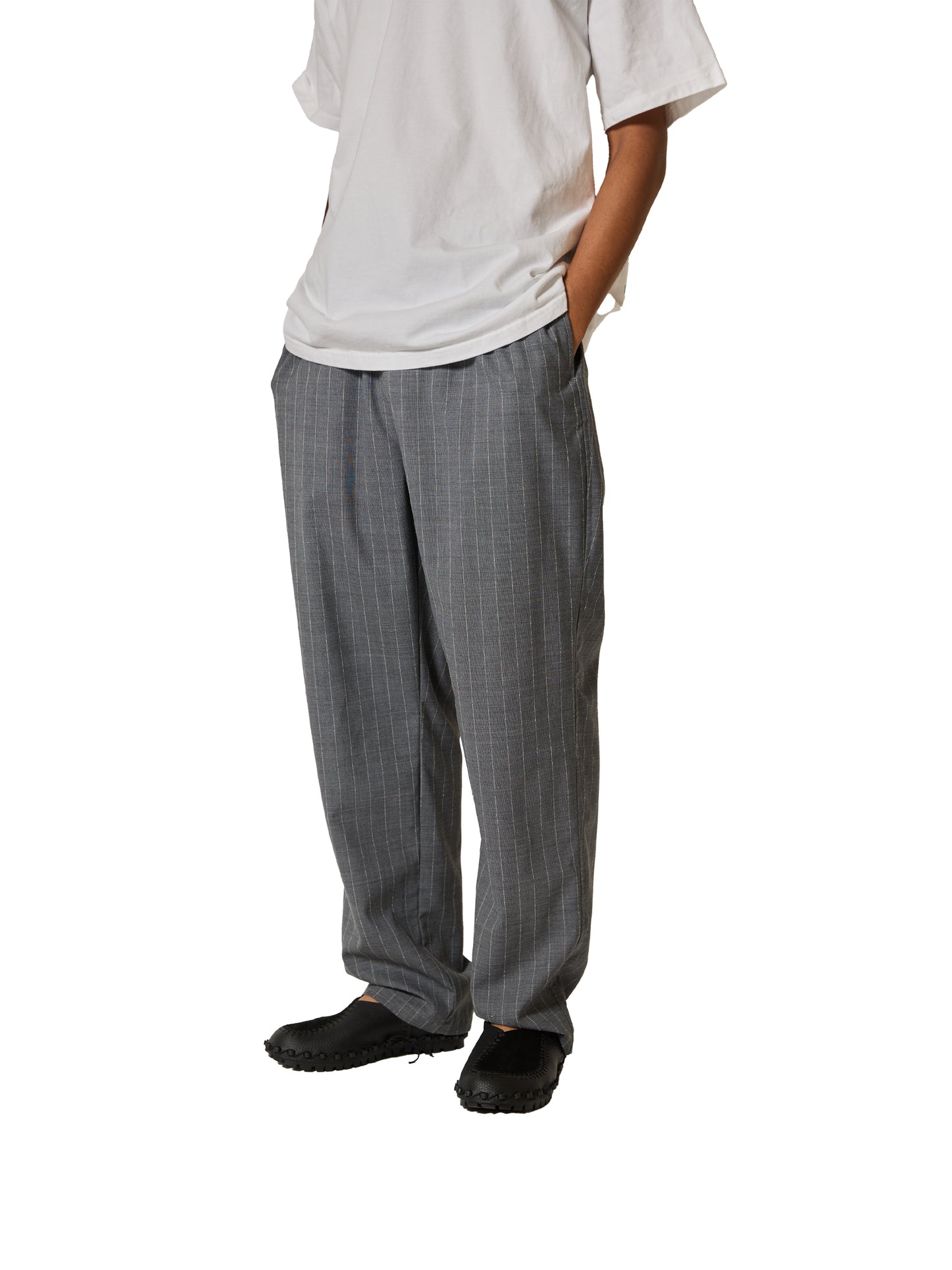 RESEARCHED EASY PANTS / WOOL SATIN CHALK STRIPE