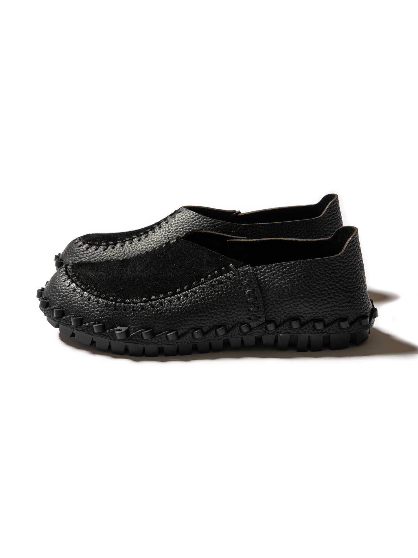 RESEARCHED SHOES / COW LEATHER × Tomo&Co