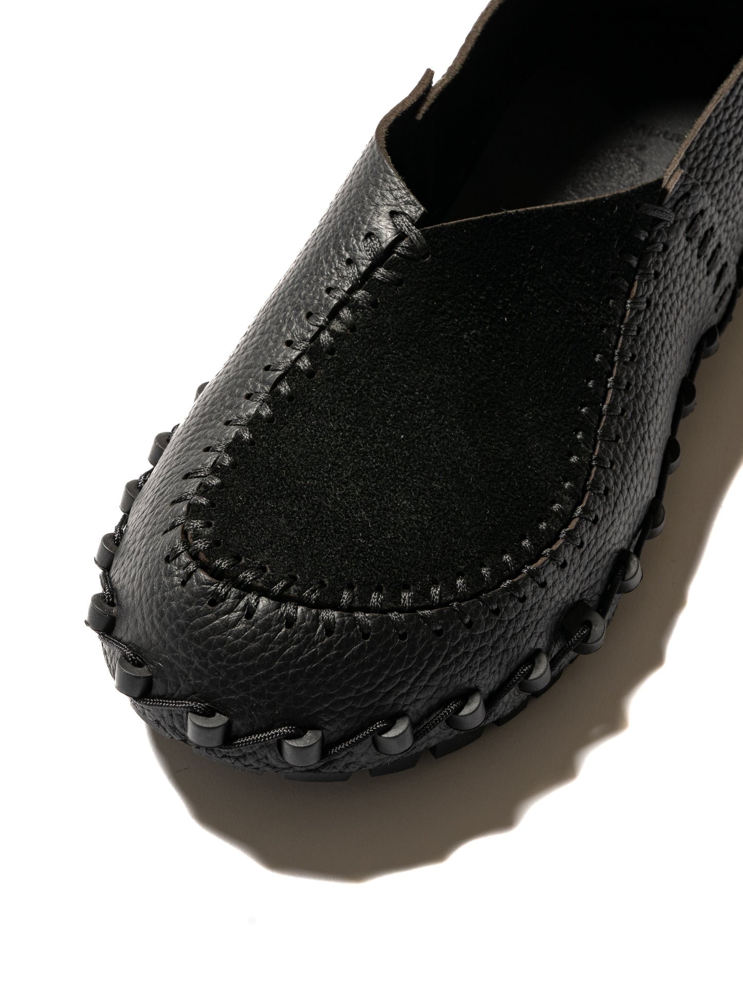 RESEARCHED SHOES / COW LEATHER × Tomo&Co
