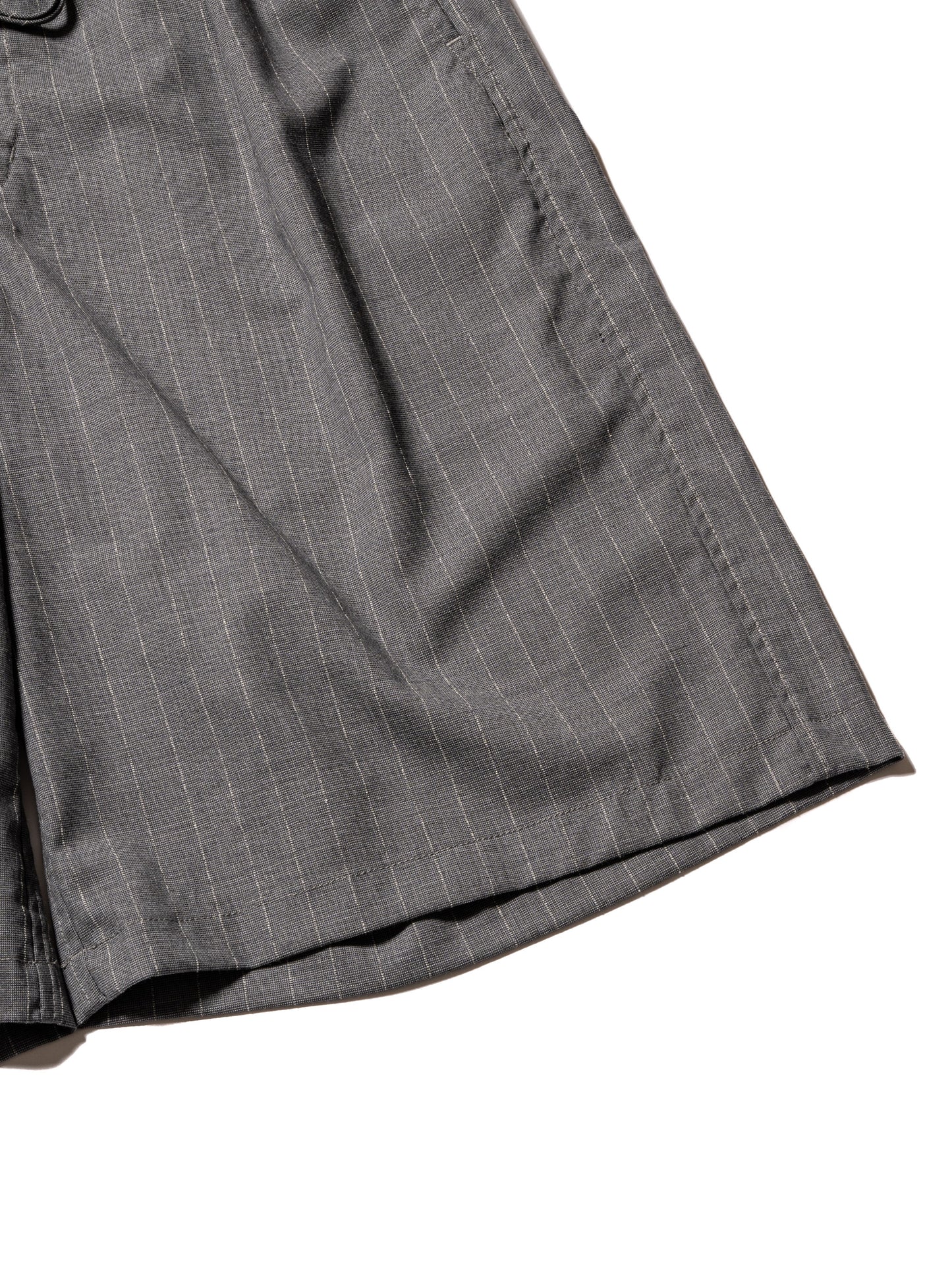 RESEARCHED 3/4 EASY SLACKS / WOOL SATIN CHALK STRIPE