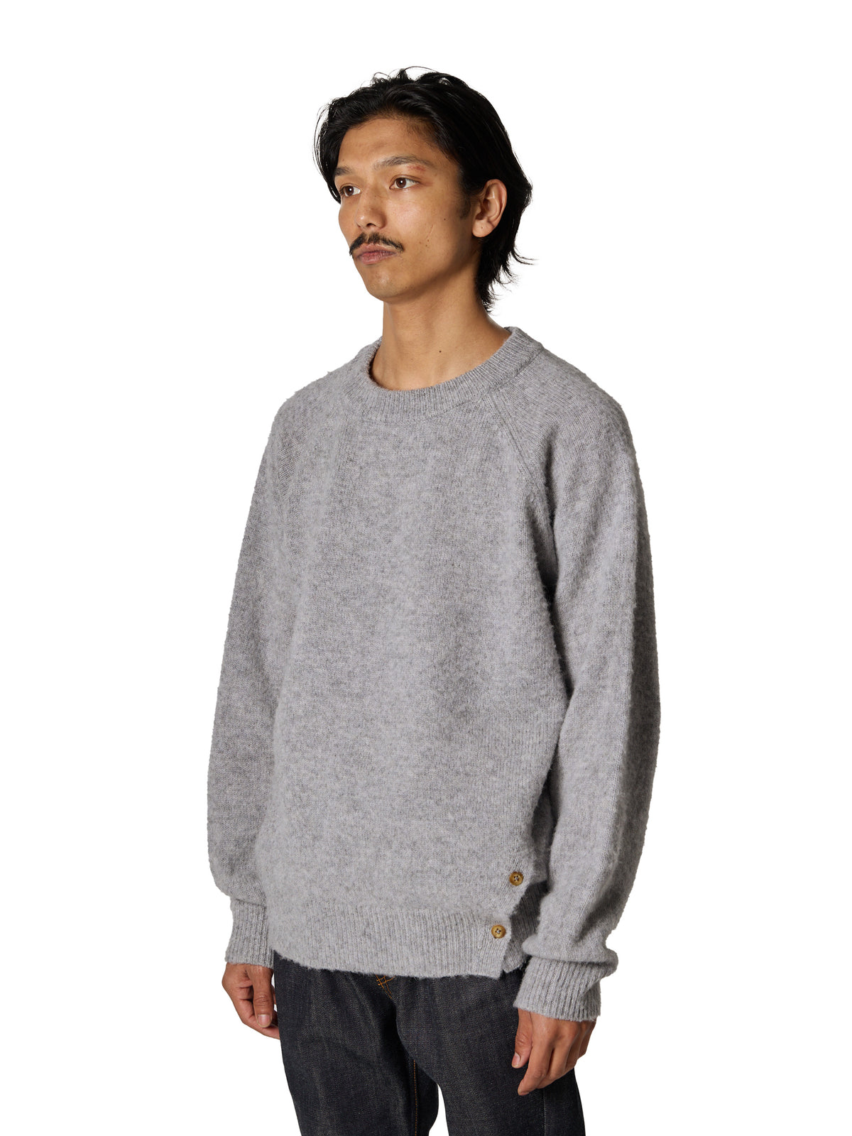ORGANIZED SWEATER / WOOLEN YARN