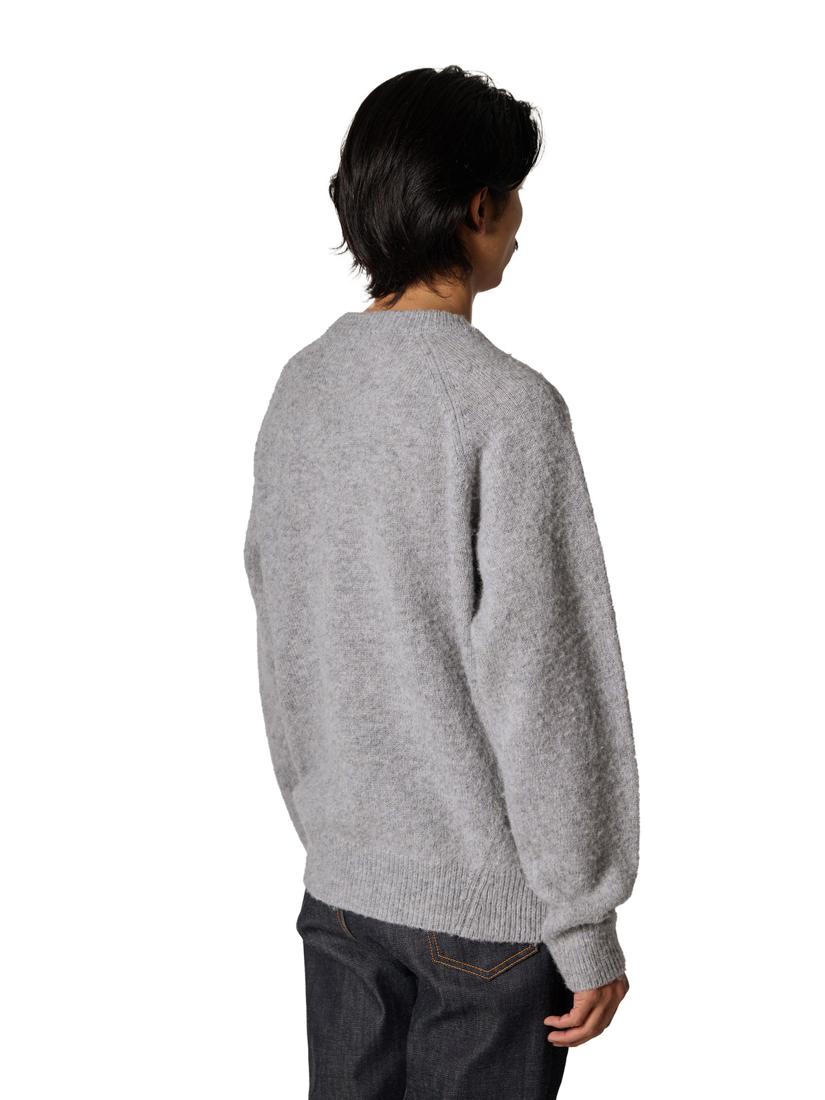 ORGANIZED SWEATER / WOOLEN YARN