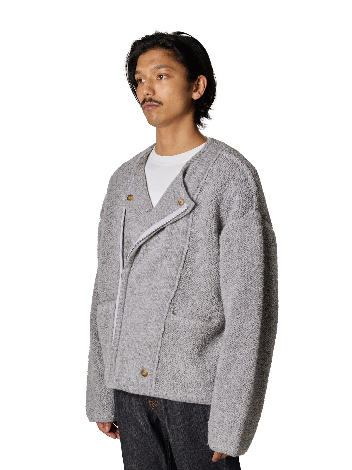 ORGANIZED CARDIGAN / WOOLEN YARN